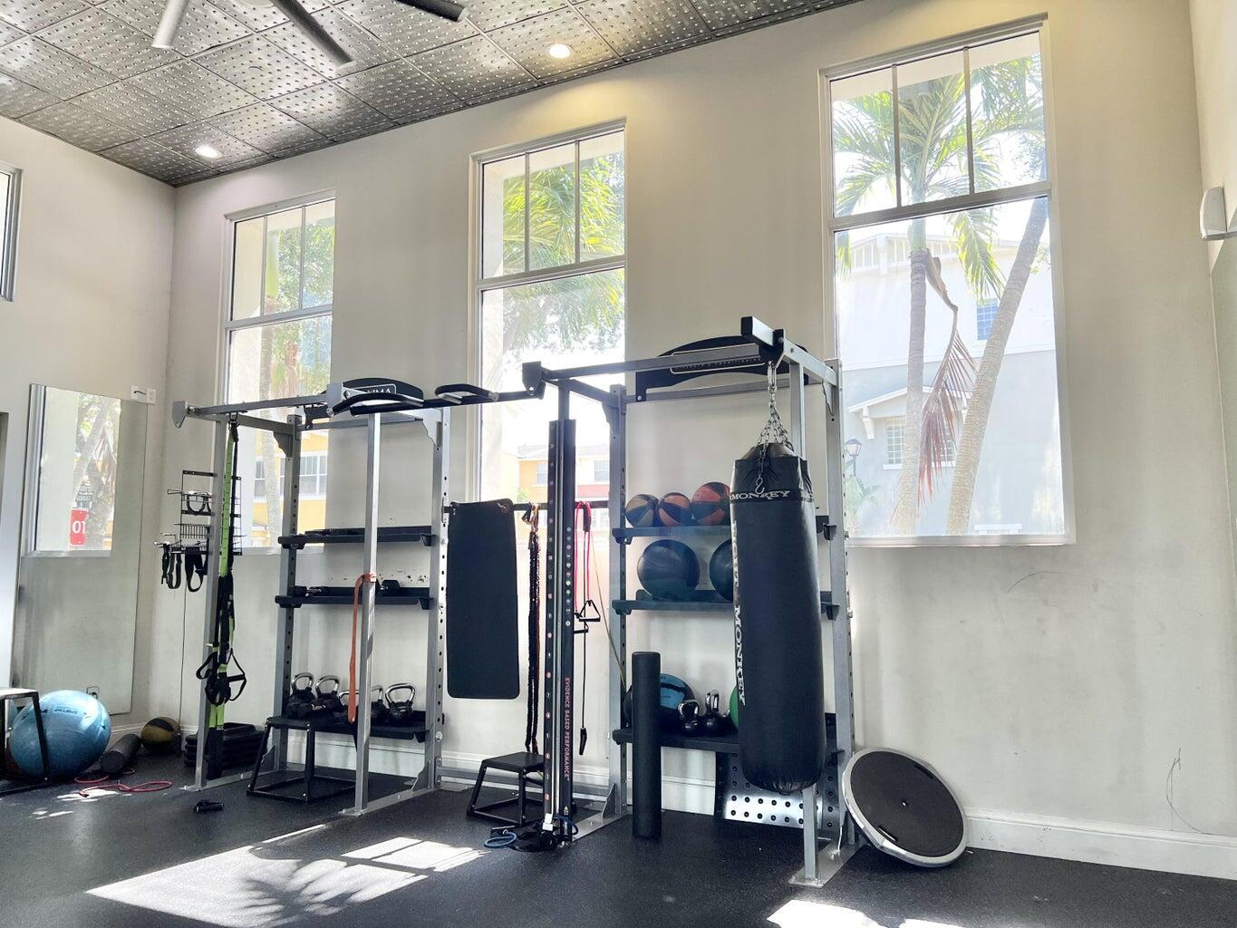 CITYSIDE CONDO - Residential Lease