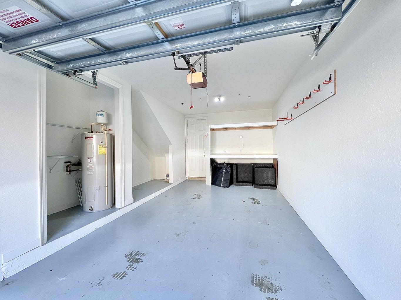 CITYSIDE CONDO - Residential Lease