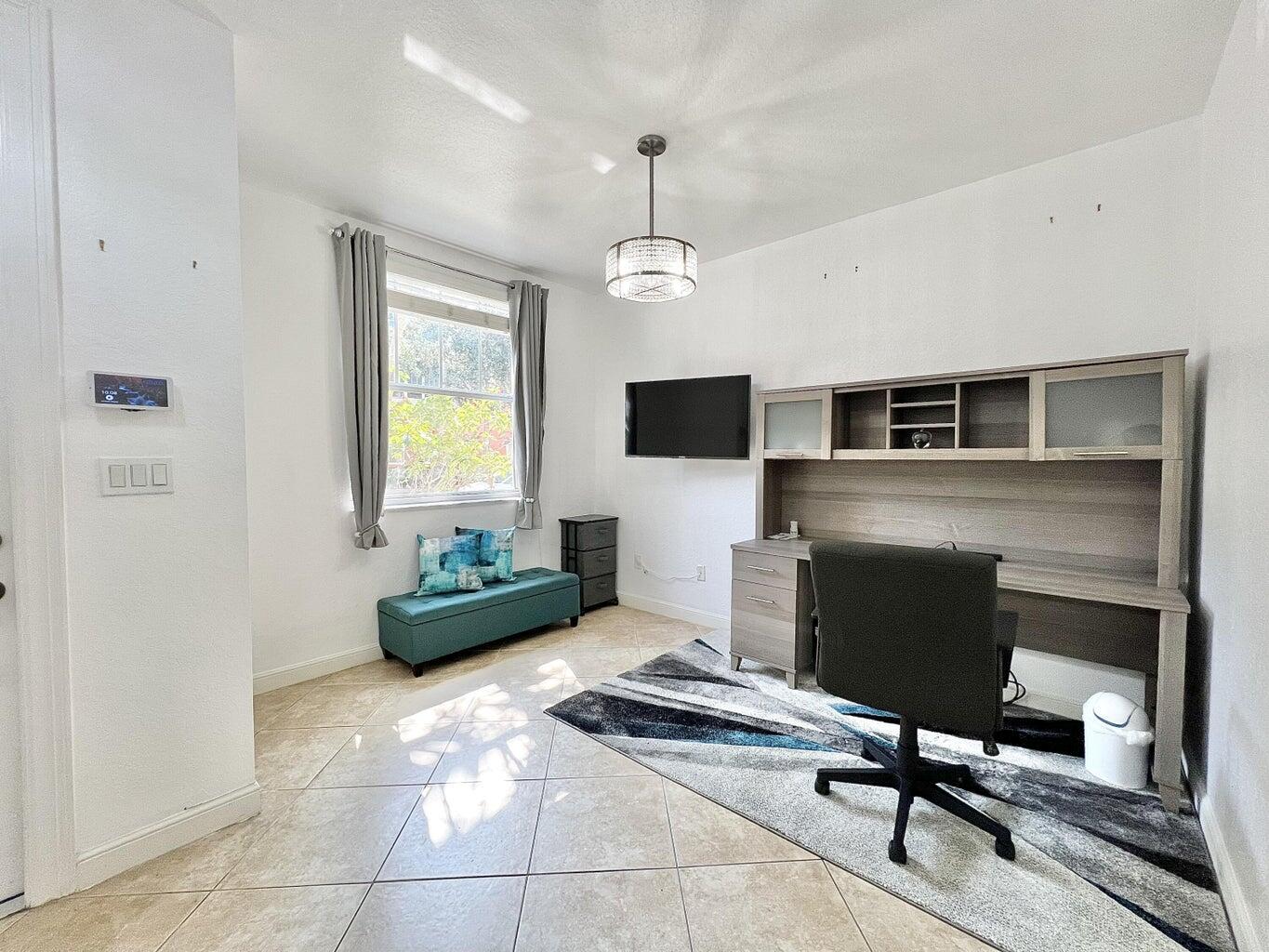 CITYSIDE CONDO - Residential Lease