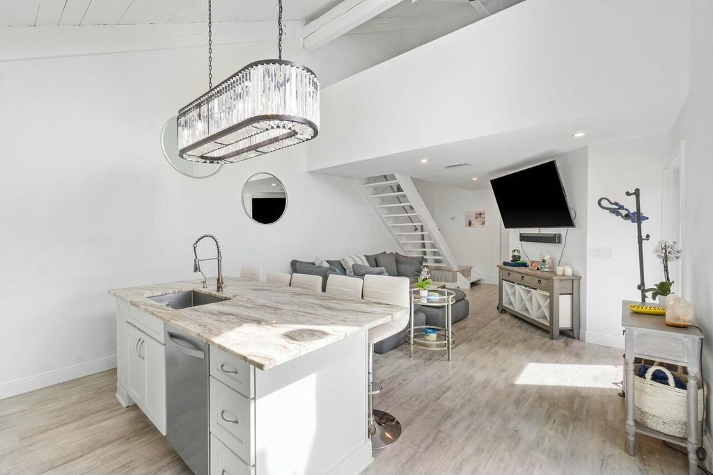 Photo of 1605 S Us Highway 1 #3h, Jupiter, FL 33477 (MLS # R11159853)