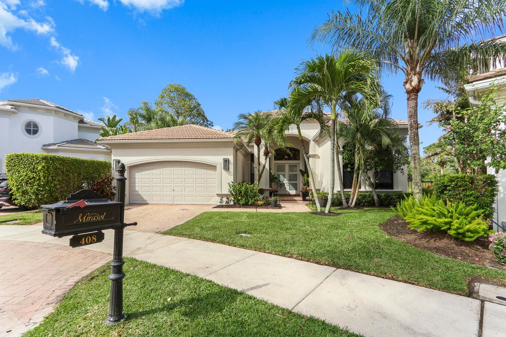 Photo of 408 Via, Palm Beach Gardens, FL 33418 (MLS # B26018895)