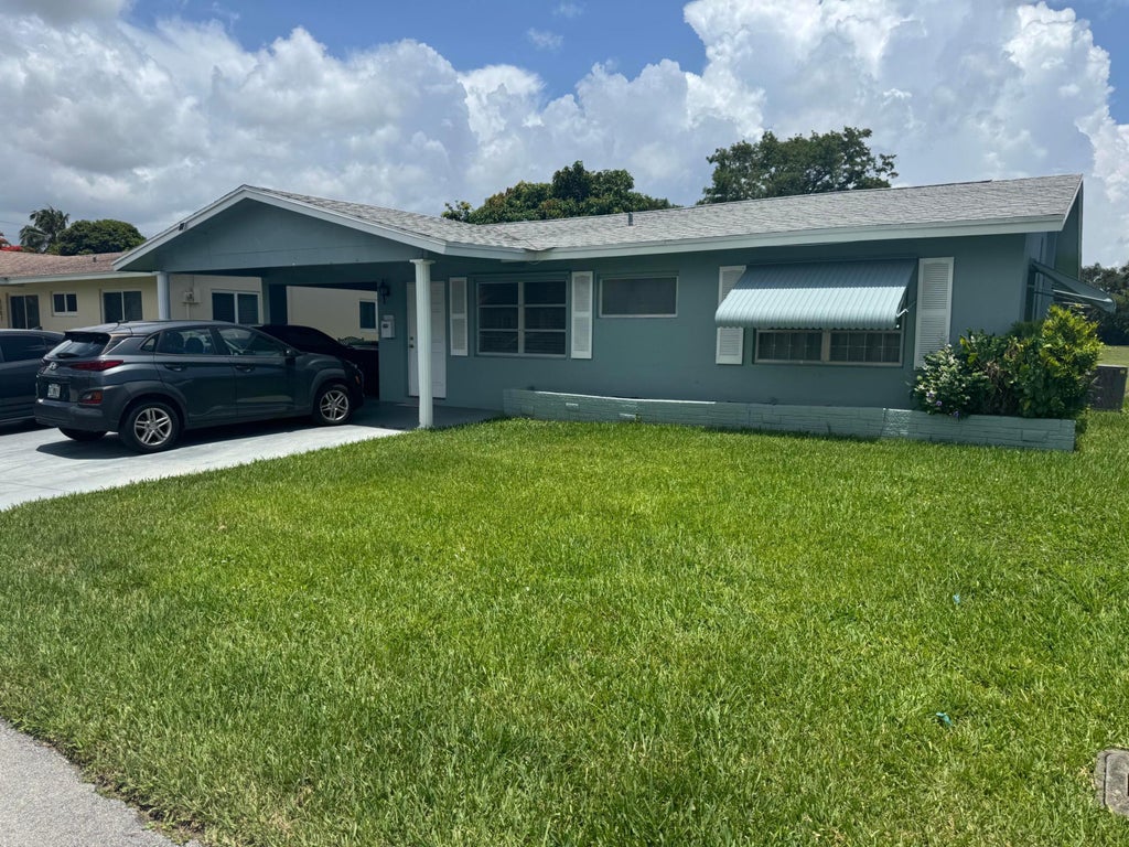 Photo of 3005 NW 46th Street, Fort Lauderdale, FL 33309 (MLS # B26046365)