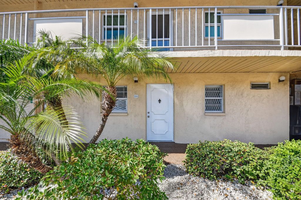 Photo of 2615 NE 3rd Court #1060, Boynton Beach, FL 33435 (MLS # R11163934)
