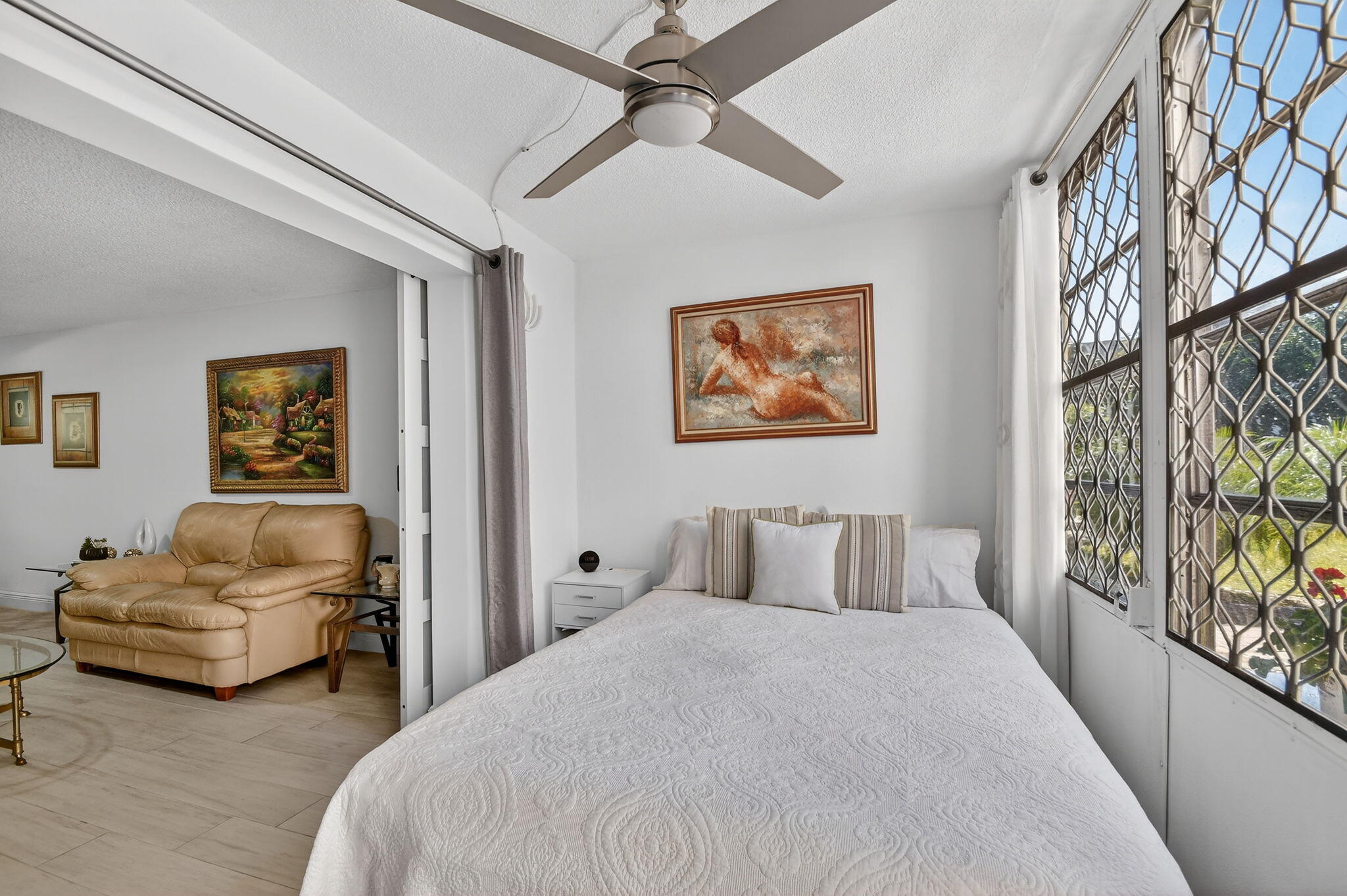 VILLAGE ROYALE GREENWOOD CONDO - Residential