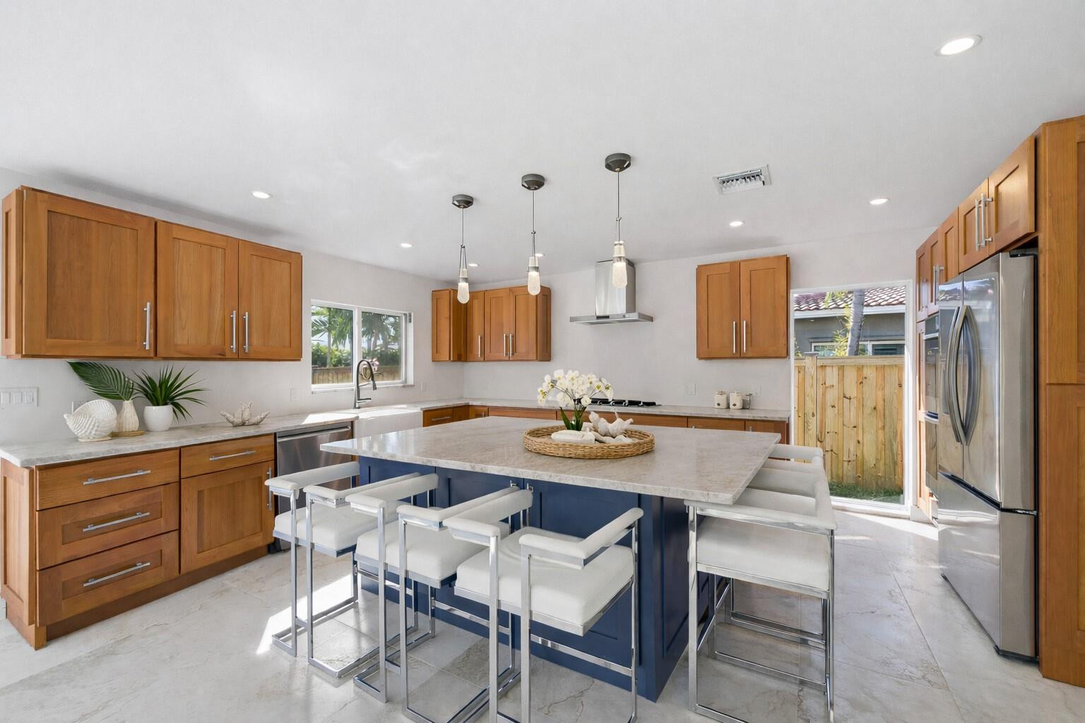 Coral Estates 32-29 B - Residential Lease