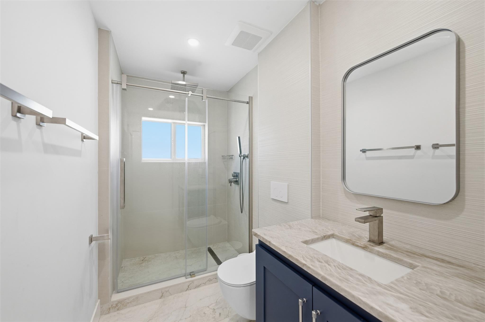 Coral Estates 32-29 B - Residential Lease