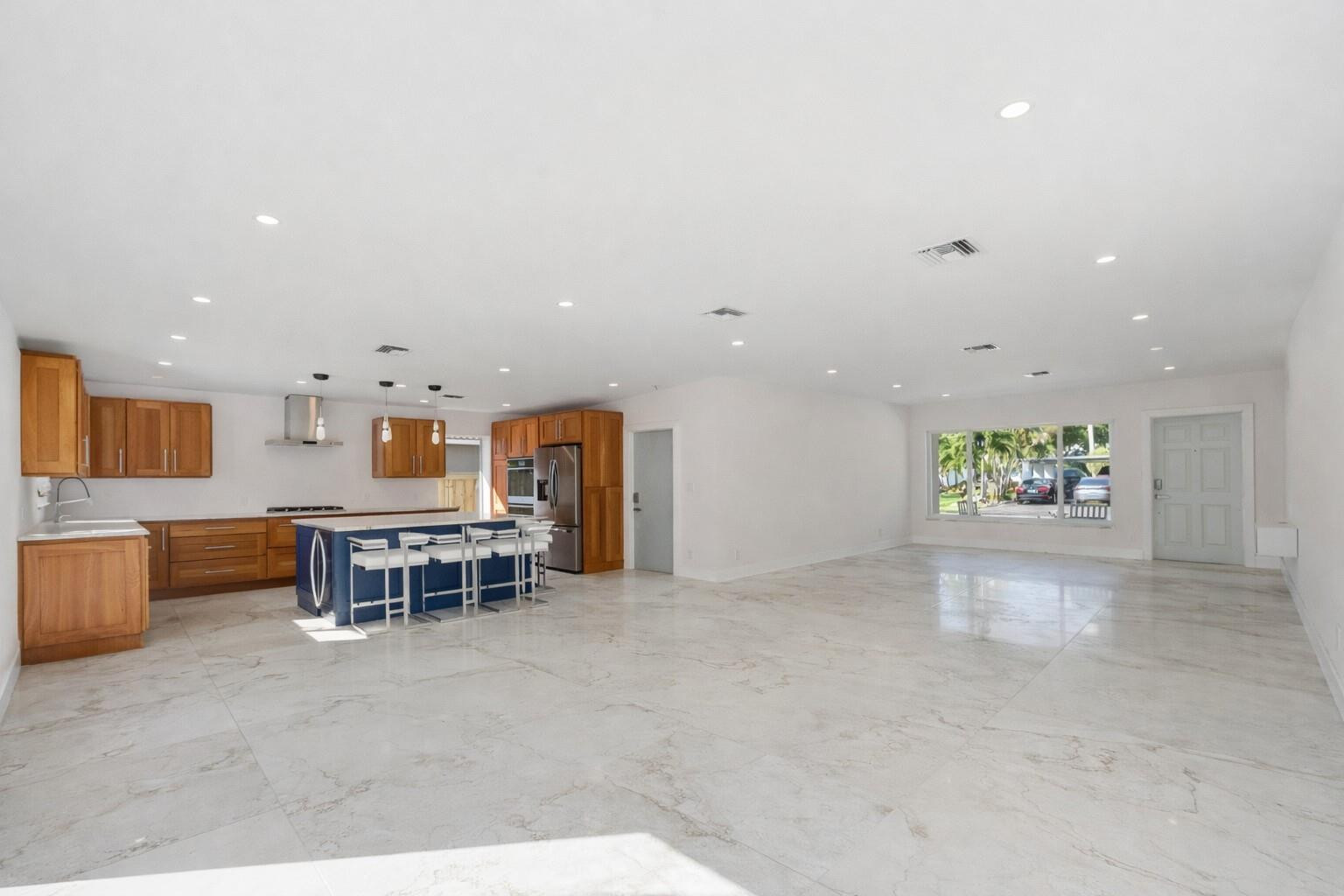 Coral Estates 32-29 B - Residential Lease