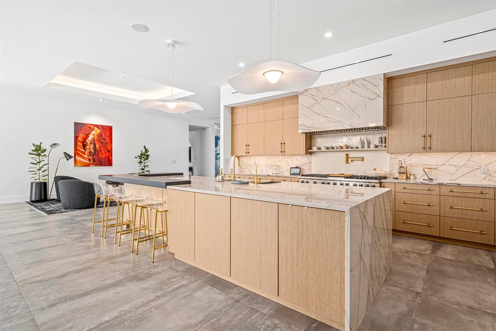 SEA ISLAND - Residential