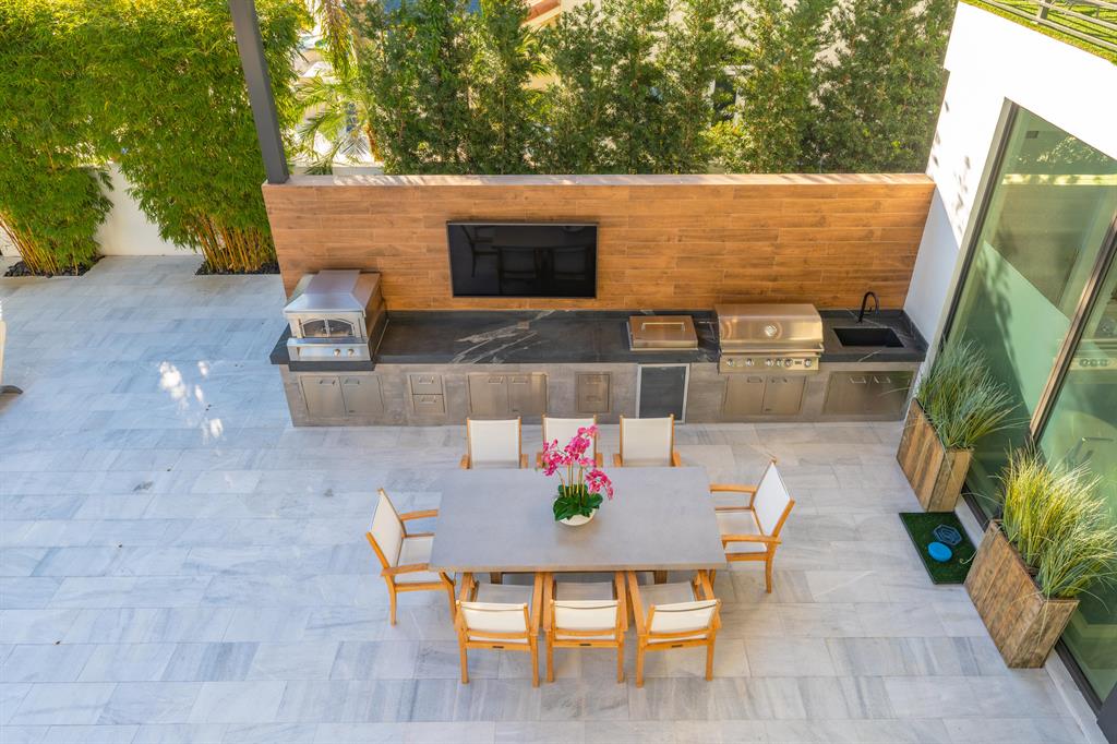 SEA ISLAND - Residential