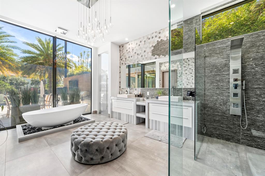 SEA ISLAND - Residential