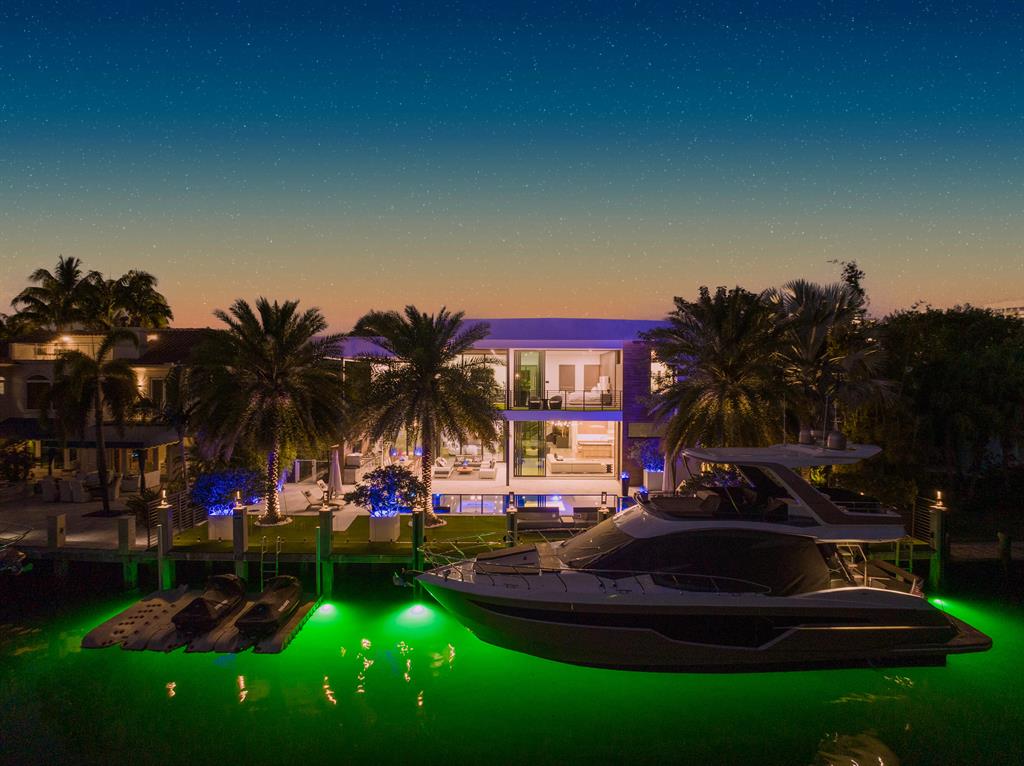 SEA ISLAND - Residential