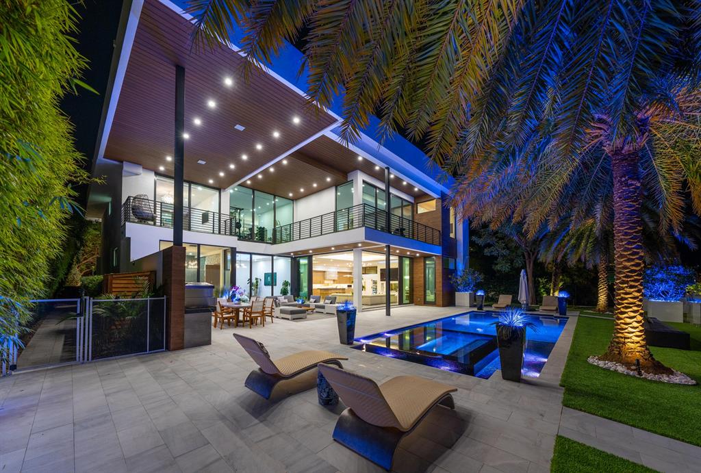 SEA ISLAND - Residential