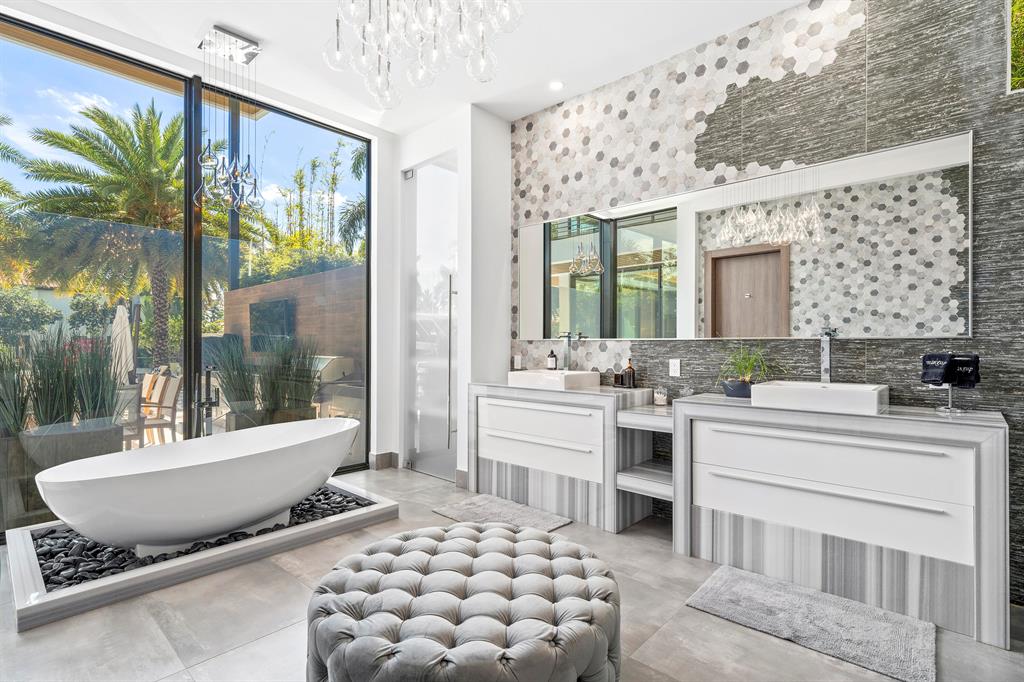 SEA ISLAND - Residential