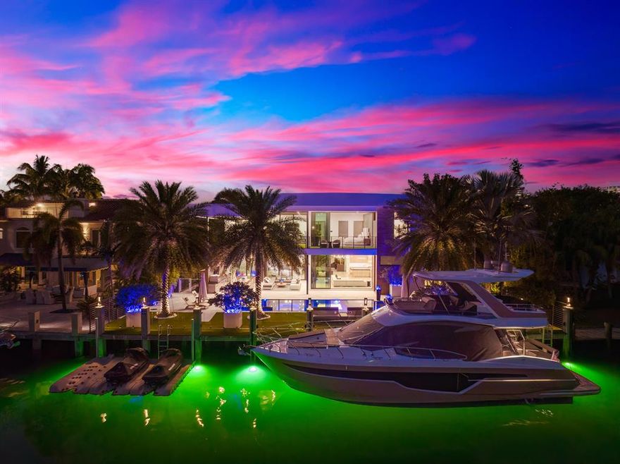 Fort Lauderdale, Florida, a weekend paradise, a delightful blend of events and attractions to suit every taste. Bask in the sun during Spring Break celebrations or attend the Tortuga Music Festival, Las Olas Art Fair, and an array of food and wine festivals. The thrilling Fort Lauderdale Air Show and the prestigious Fort Lauderdale International Boat Show are also among the city's highlights. With year-round sunshine, dynamic nightlife, and numerous activities within walking distance, Fort Lauderdale promises an unforgettable experience for all. Nestled within the esteemed Seven Isles community. Discover unmatched luxury and sophistication at 2542 Aqua Vista Blvd, an exquisite waterfront property. This architectural masterpiece features a modern organic design and impeccable finishes,