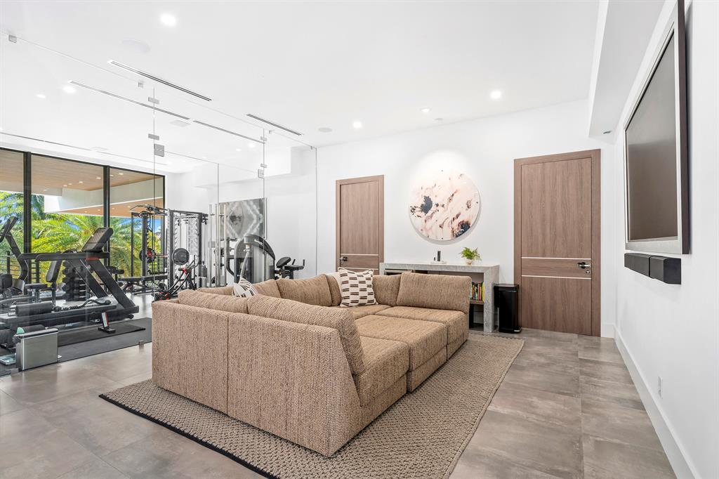 SEA ISLAND - Residential