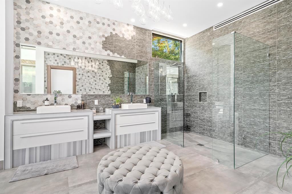 SEA ISLAND - Residential