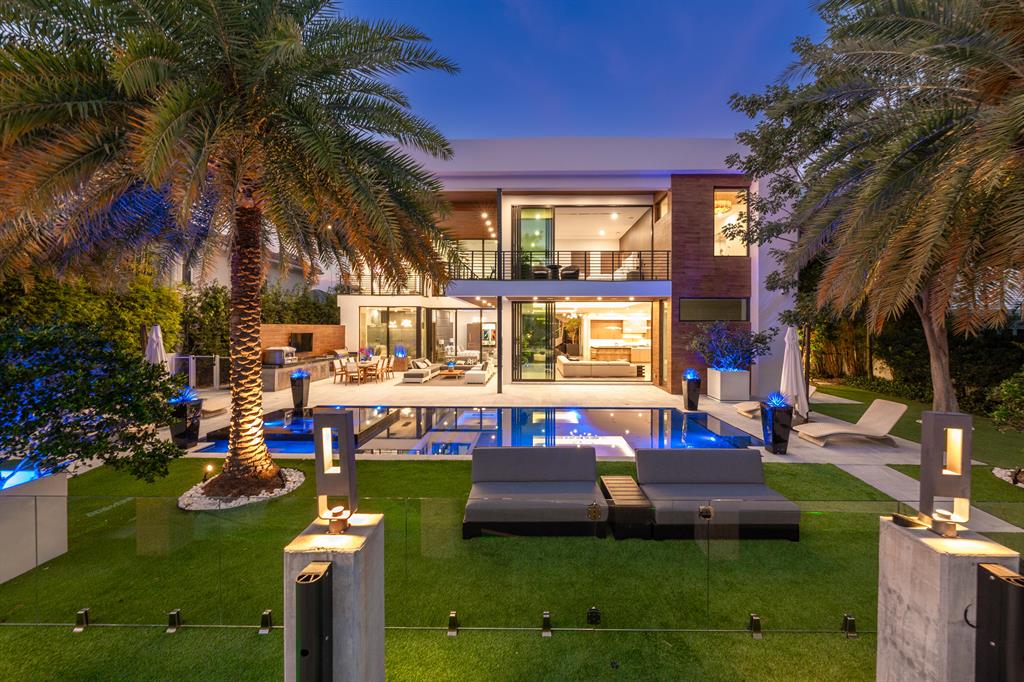 SEA ISLAND - Residential