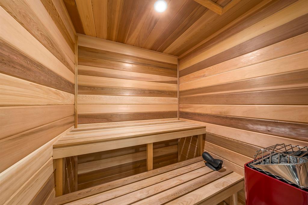 SEA ISLAND - Residential