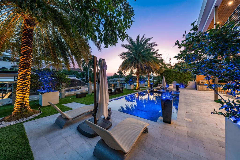 SEA ISLAND - Residential