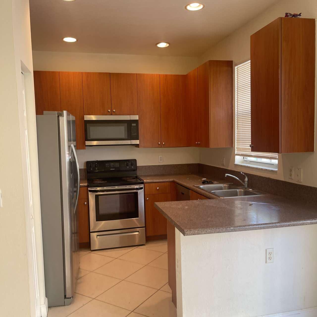 PORTOFINO VILLAS WEST - Residential