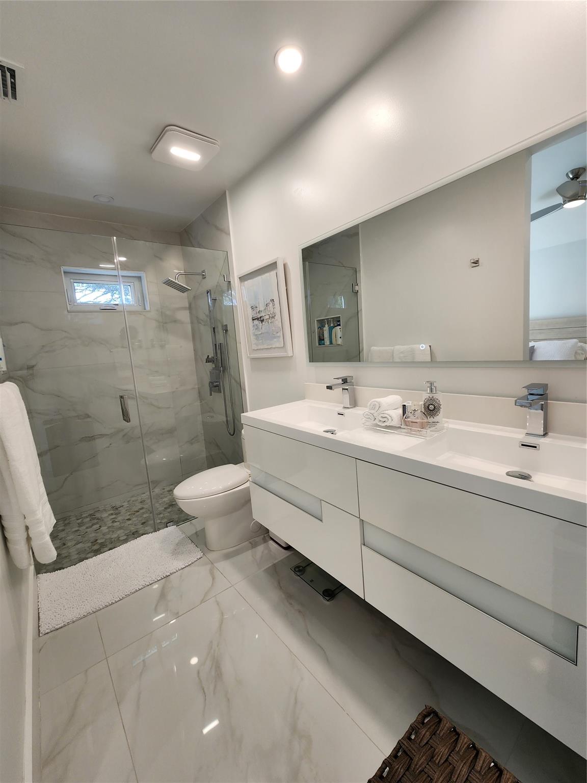 Country Isles Garden Home - Residential Lease