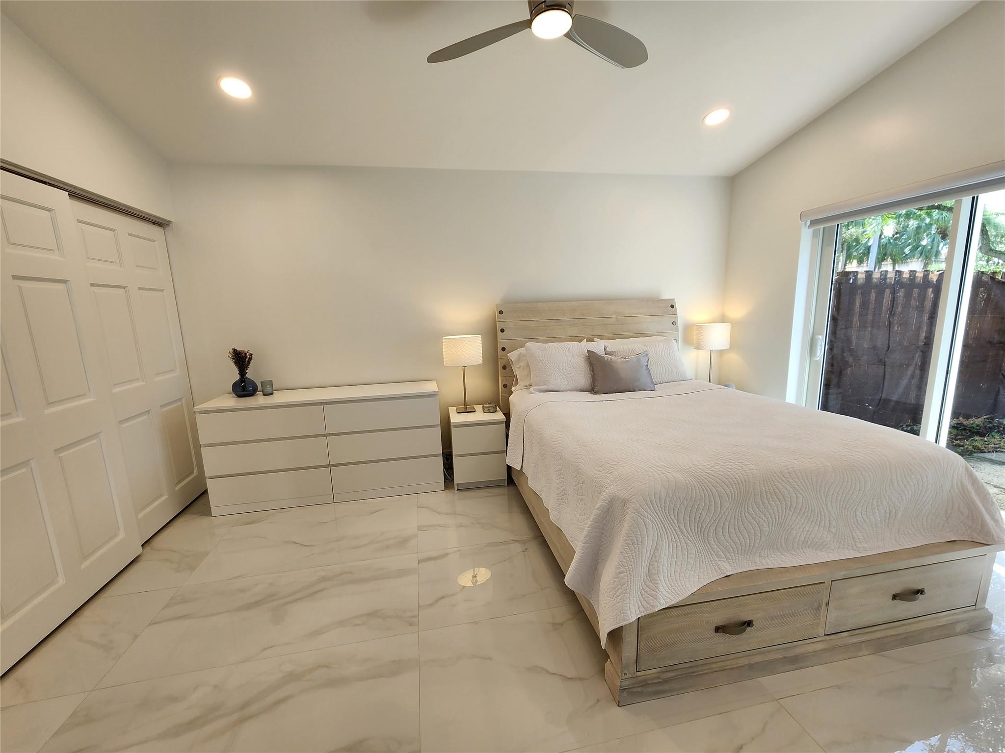 Country Isles Garden Home - Residential Lease