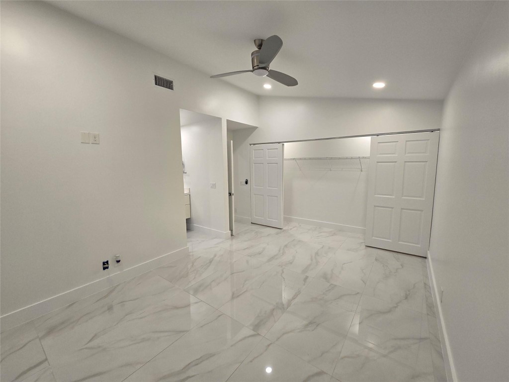 Country Isles Garden Home - Residential Lease