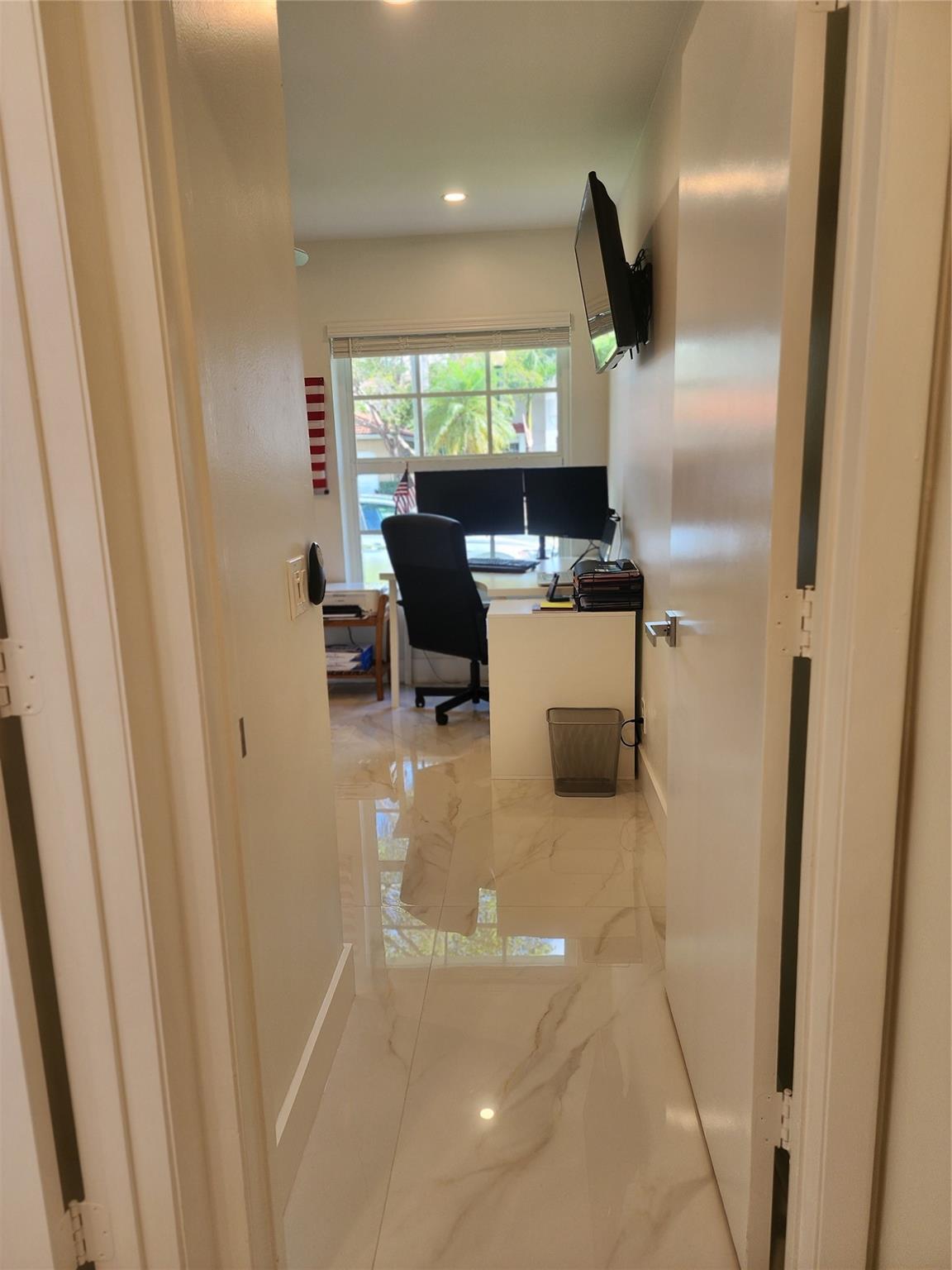 Country Isles Garden Home - Residential Lease