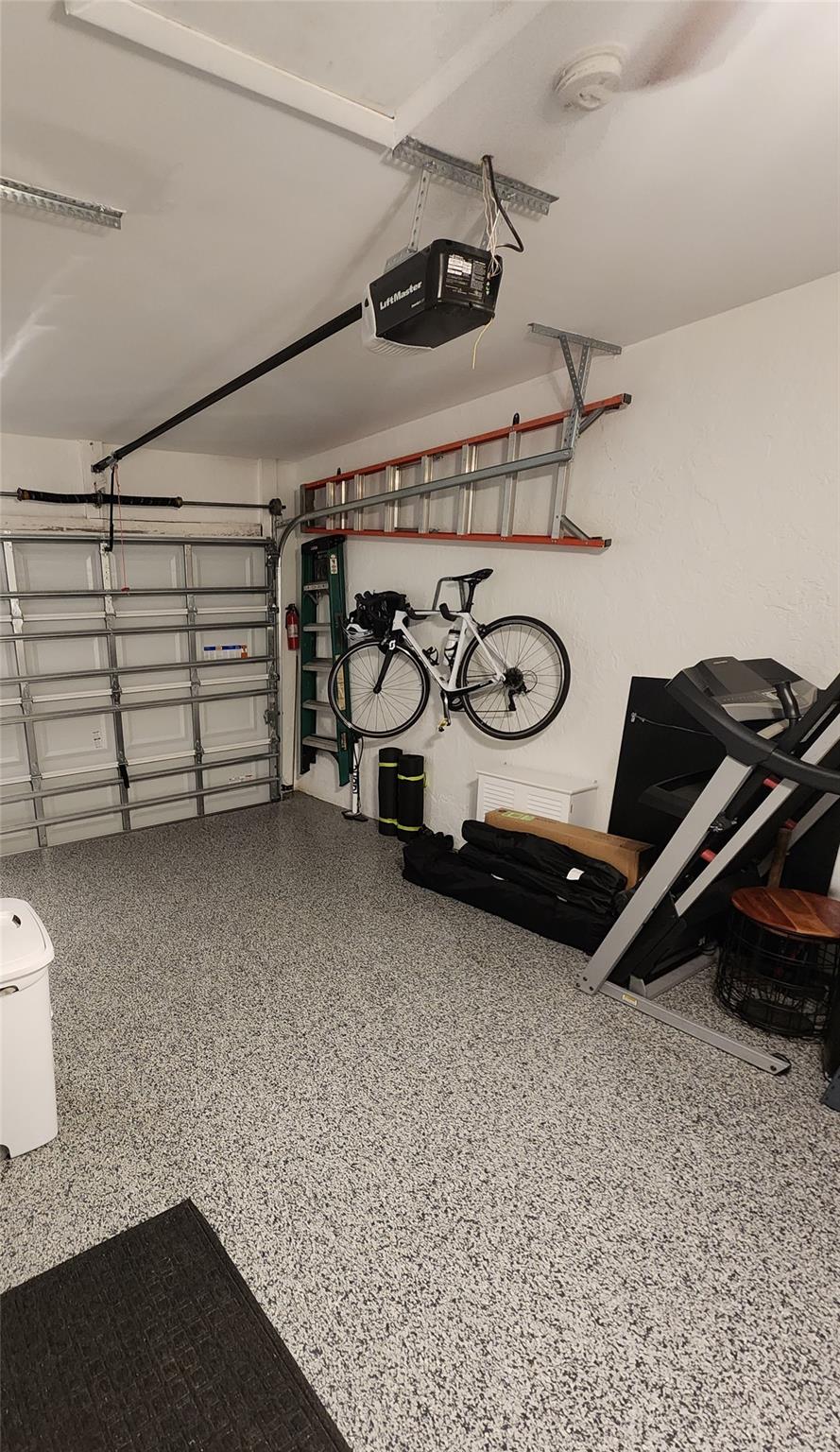 Country Isles Garden Home - Residential Lease