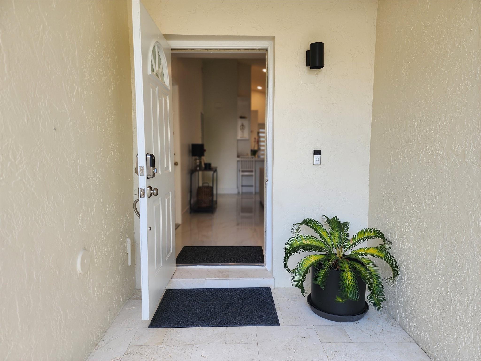 Country Isles Garden Home - Residential Lease