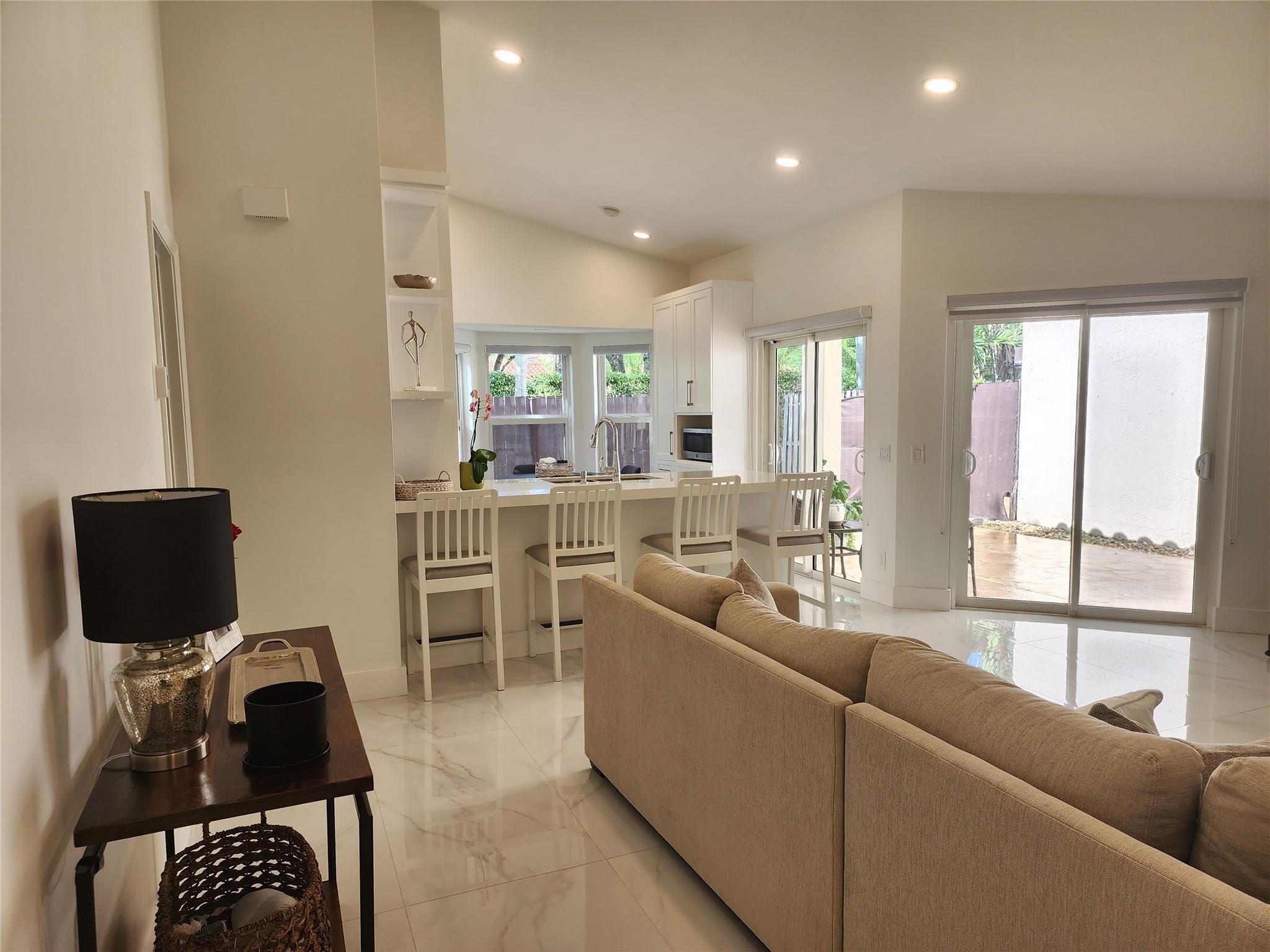 Country Isles Garden Home - Residential Lease