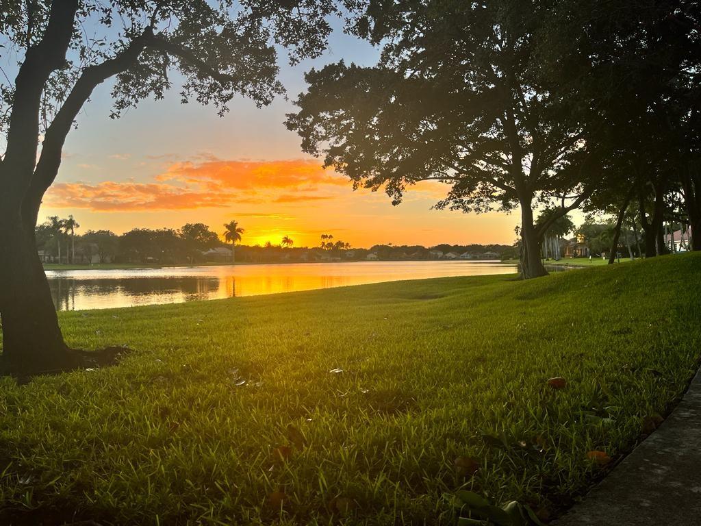 Country Isles Garden Home - Residential Lease