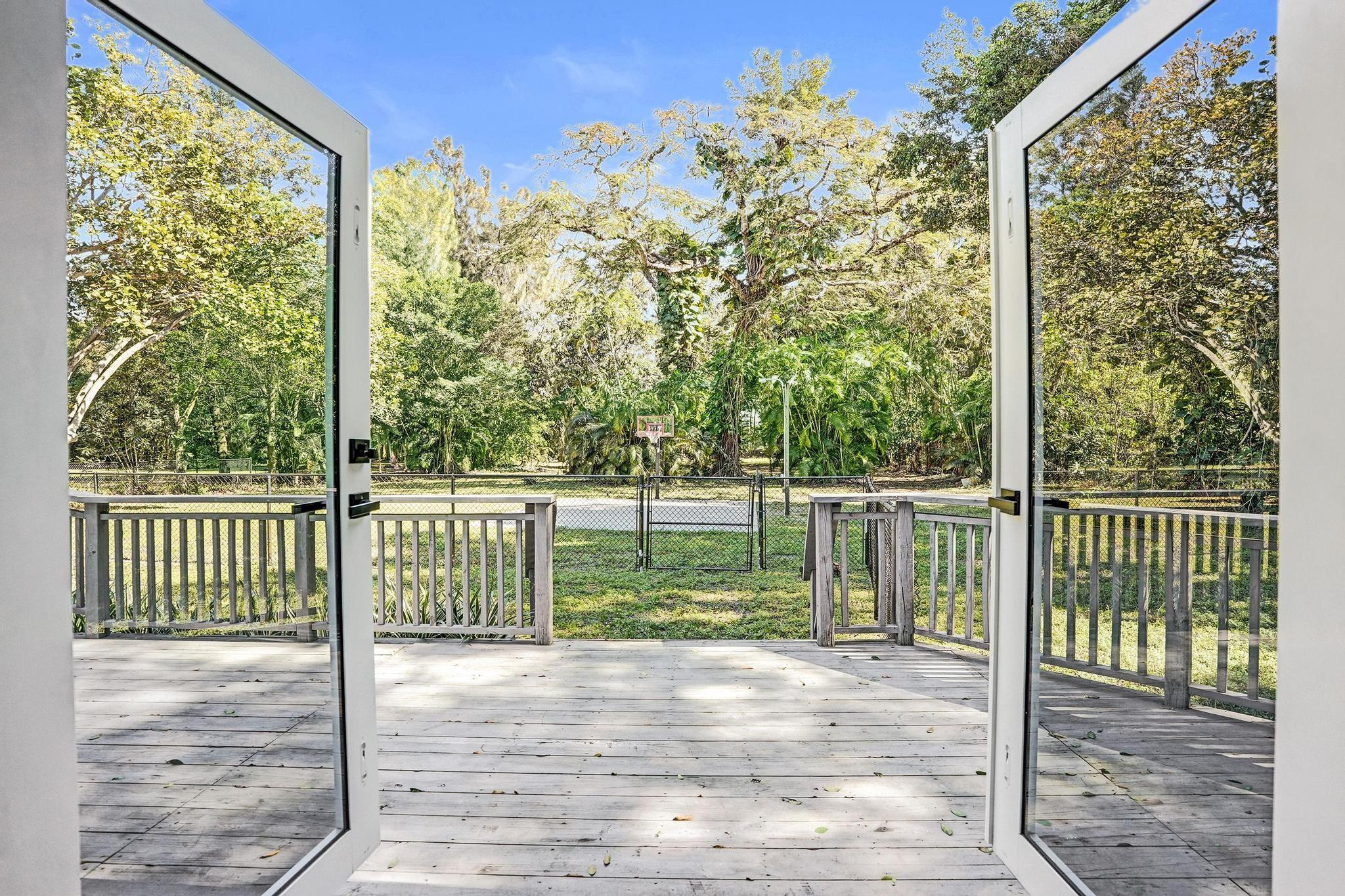 Plantation 23-28 D - Residential