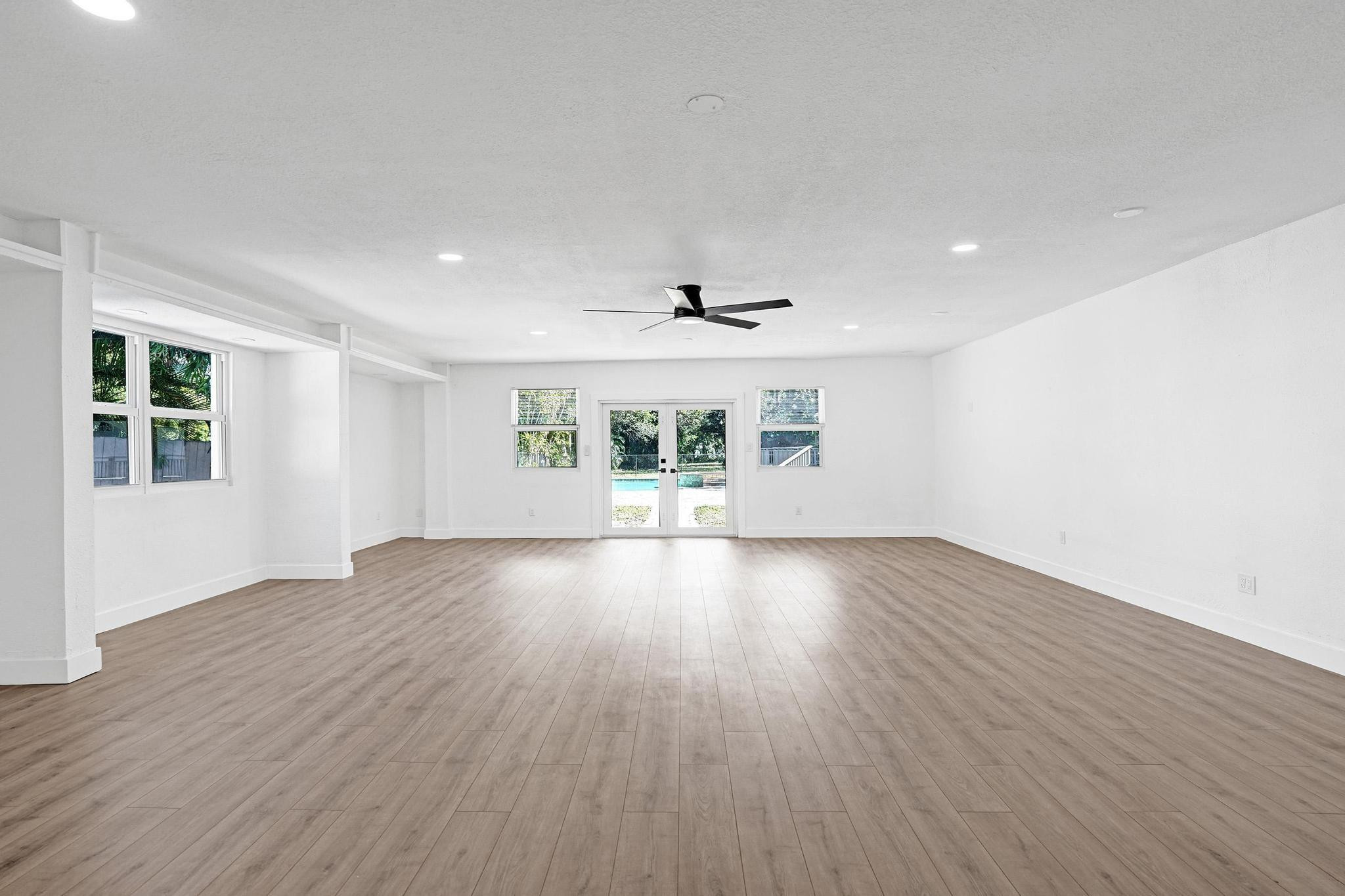 Plantation 23-28 D - Residential