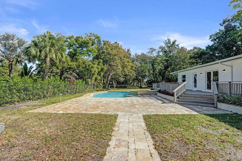 Tiny photo for 216 Bayberry Drive, Plantation, FL 33317 (MLS # F10551446)