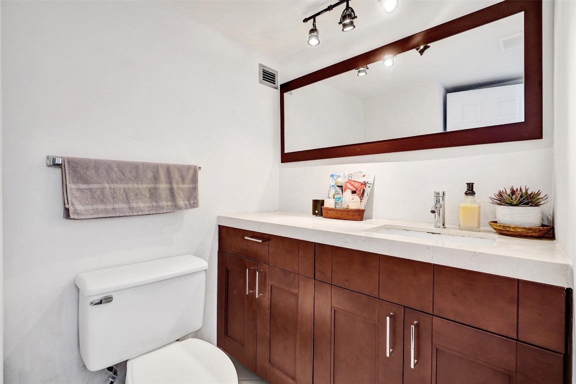 Aquasol Condo - Residential