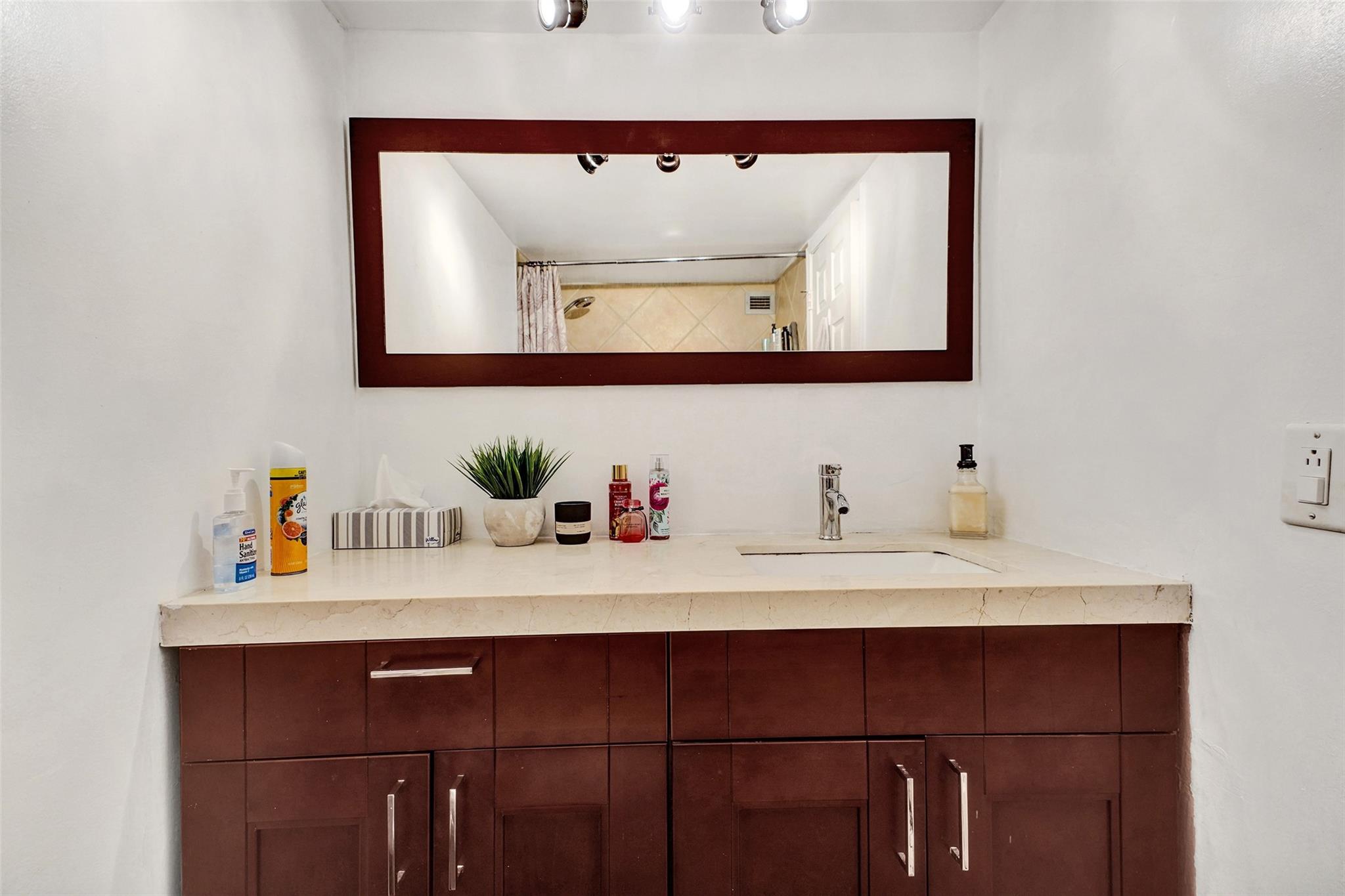 Aquasol Condo - Residential