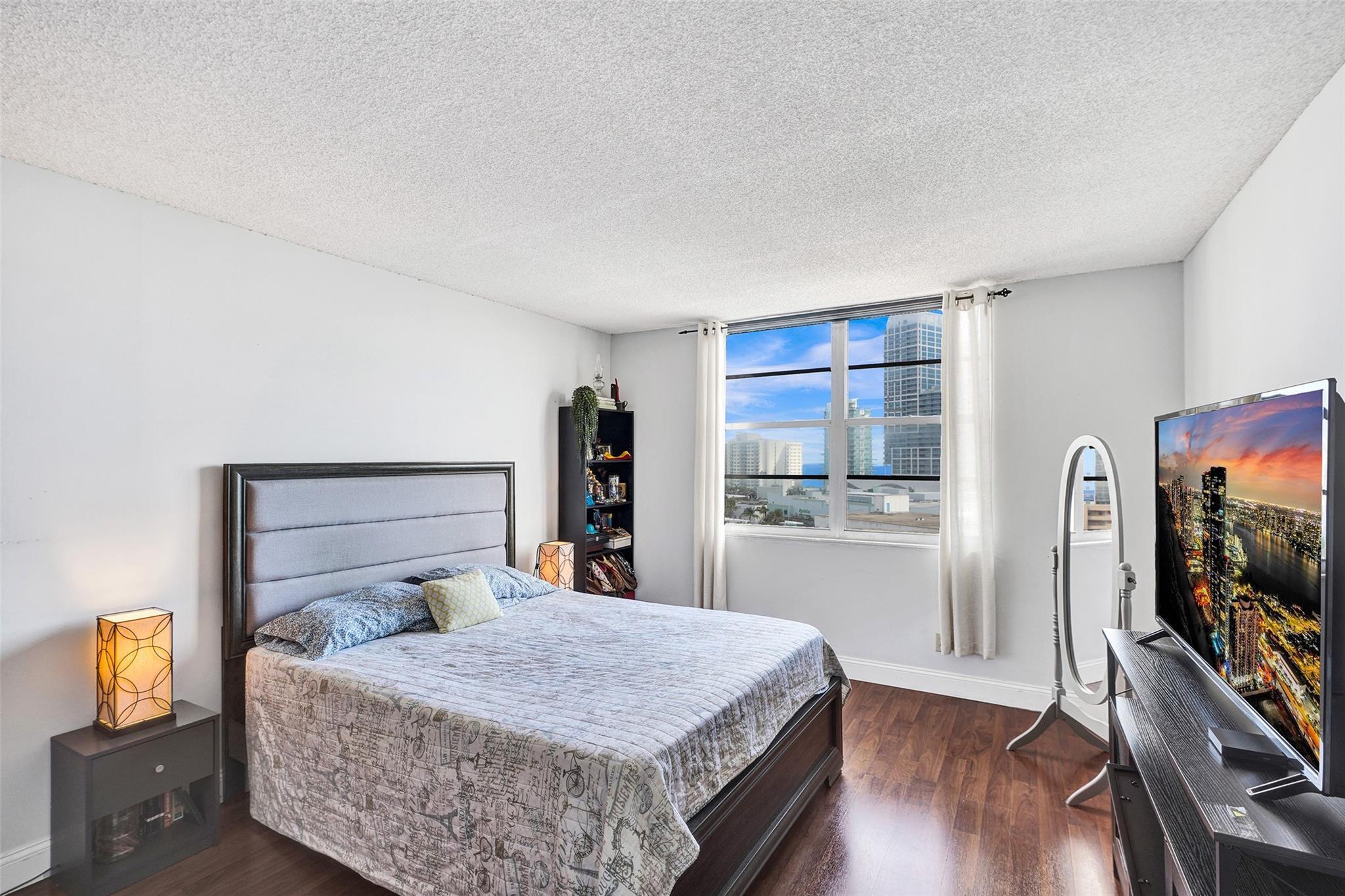 Aquasol Condo - Residential