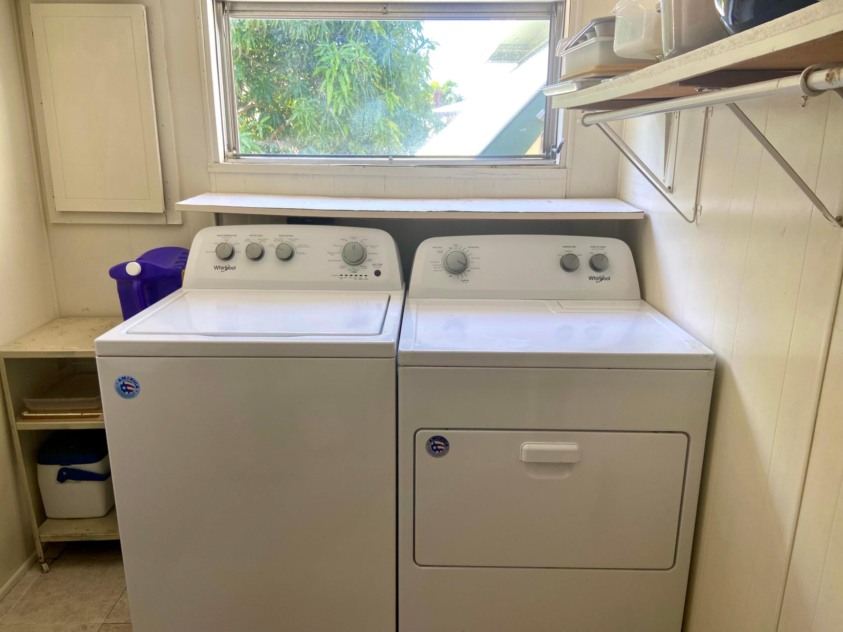 Spaanish Lakes One - Residential