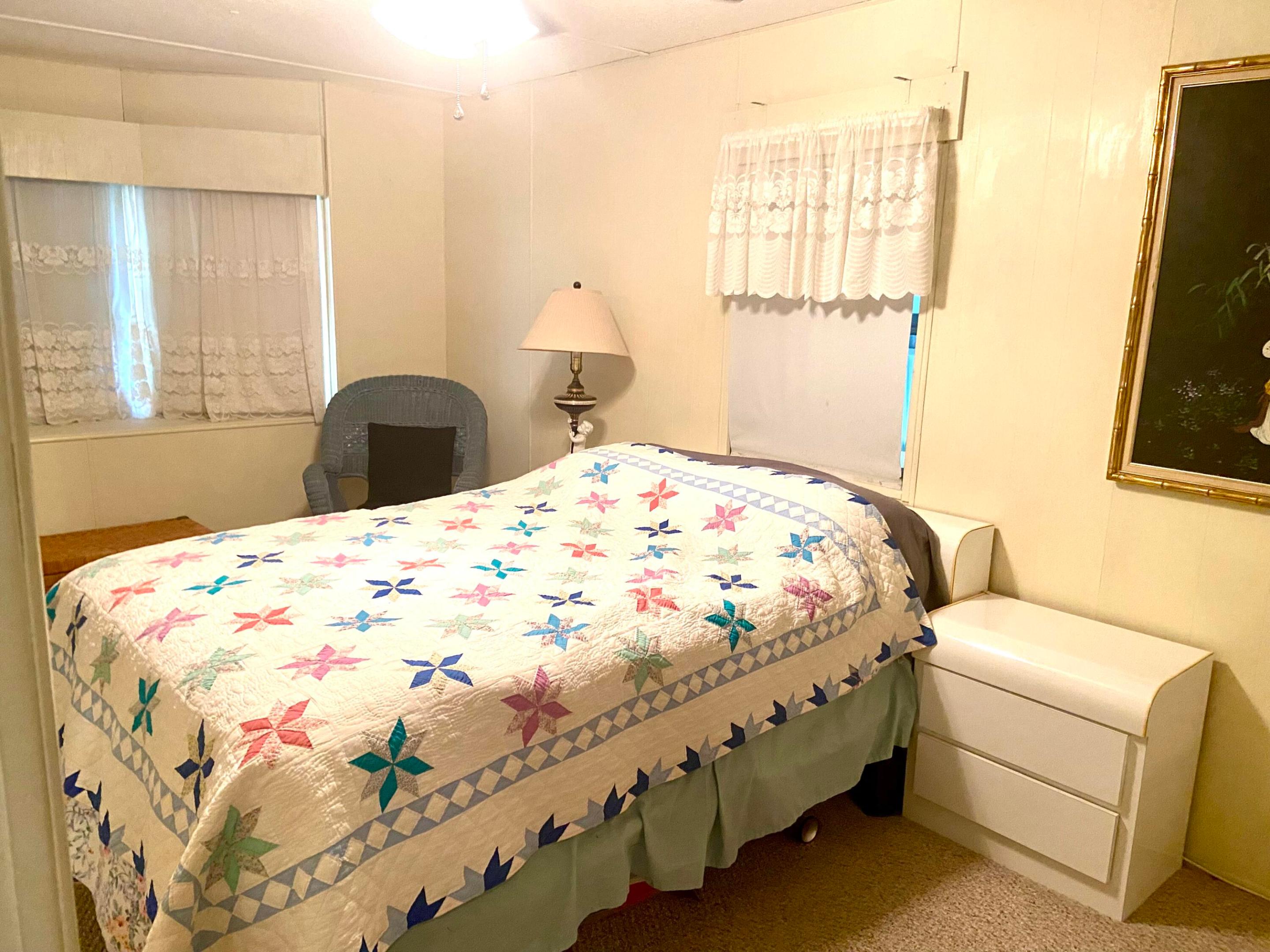 Spaanish Lakes One - Residential