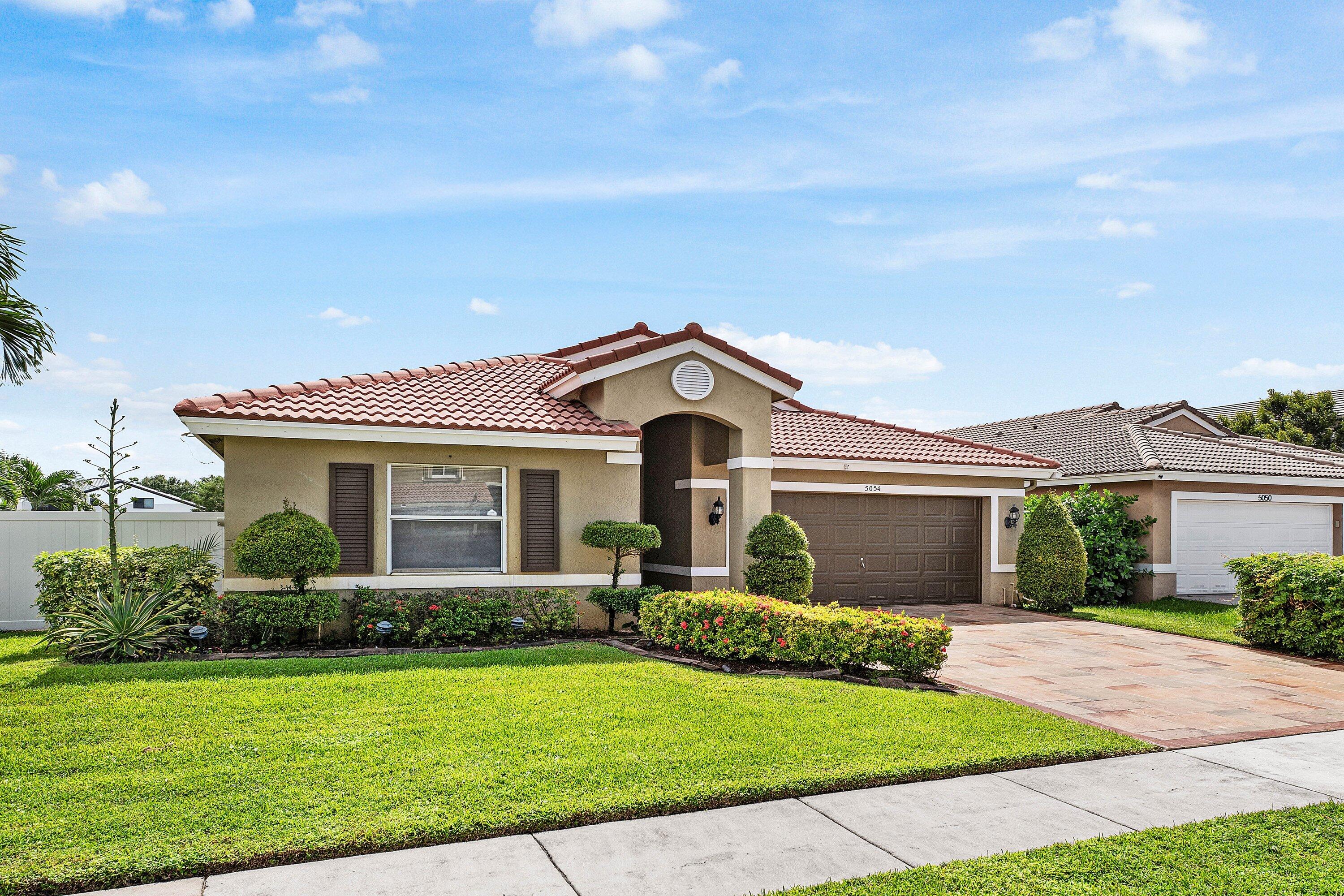 Properties 5054 Prairie Dunes Village Circle