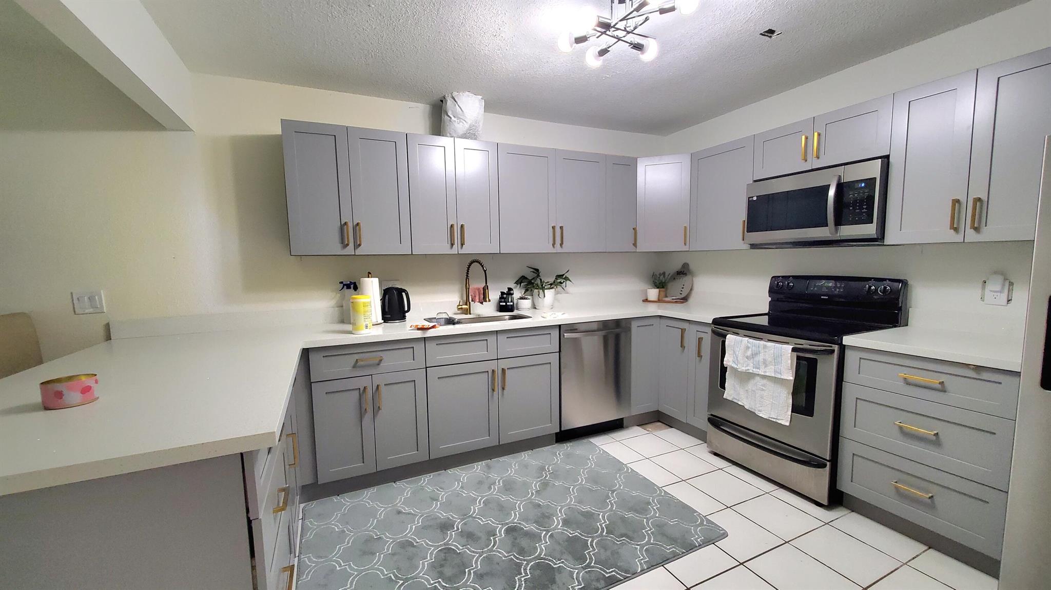 Palm Aire village - Residential Lease