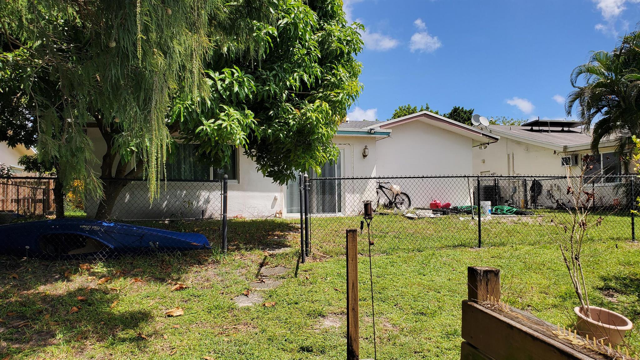 Palm Aire village - Residential Lease