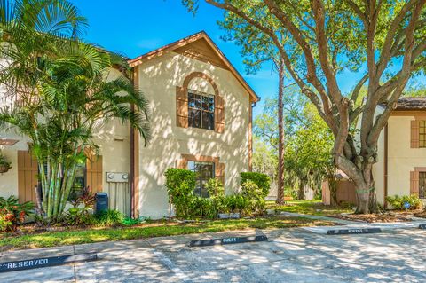 Property photo of 4004 brigadoon circle, clearwater, FL 33759