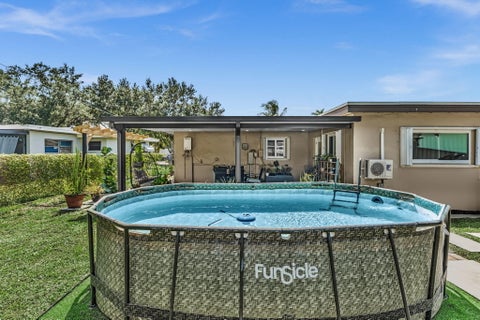 Tiny photo for 721 FAIRWAY Drive, Plantation, FL 33317 (MLS # B26064919)