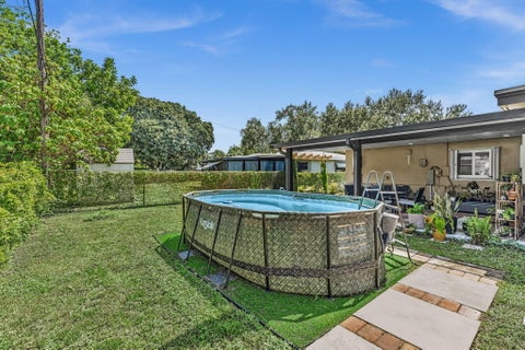 Tiny photo for 721 FAIRWAY Drive, Plantation, FL 33317 (MLS # B26064919)
