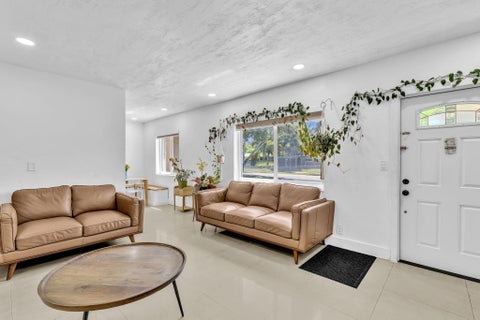 Tiny photo for 721 FAIRWAY Drive, Plantation, FL 33317 (MLS # B26064919)