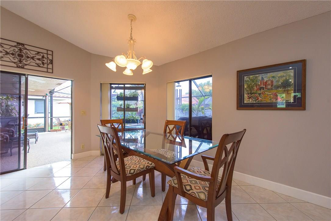 HIDDEN HAMMOCKS/OAKBROOK - Residential