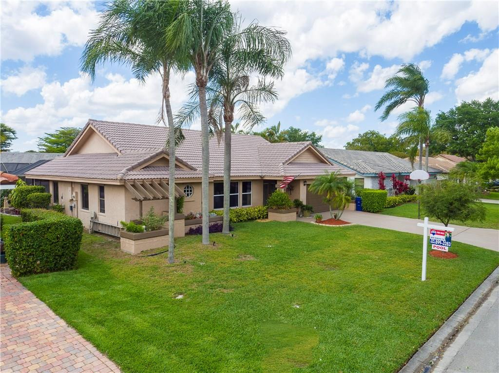 HIDDEN HAMMOCKS/OAKBROOK - Residential