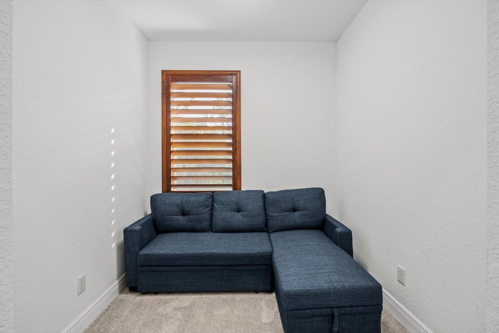 Hawks Ridge/Eco Village - Residential